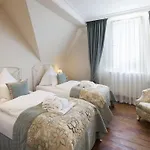 Palmenwald Schwarzwaldhof, Bw Signature Collection فندق 4*