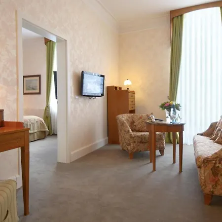 Palmenwald Schwarzwaldhof, Bw Signature Collection מלון 4*